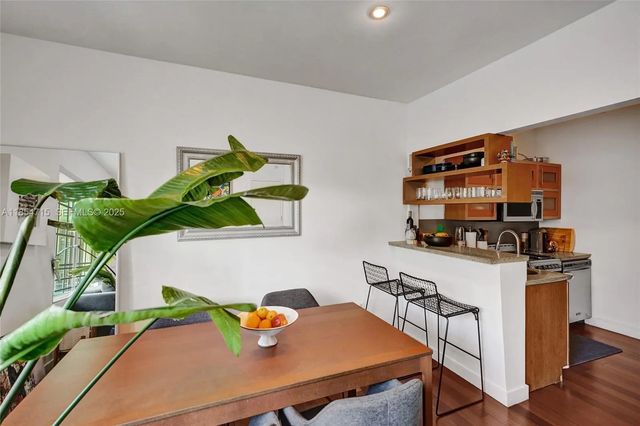 4 of 24 - 815 Euclid Avenue #8, Miami Beach, FL