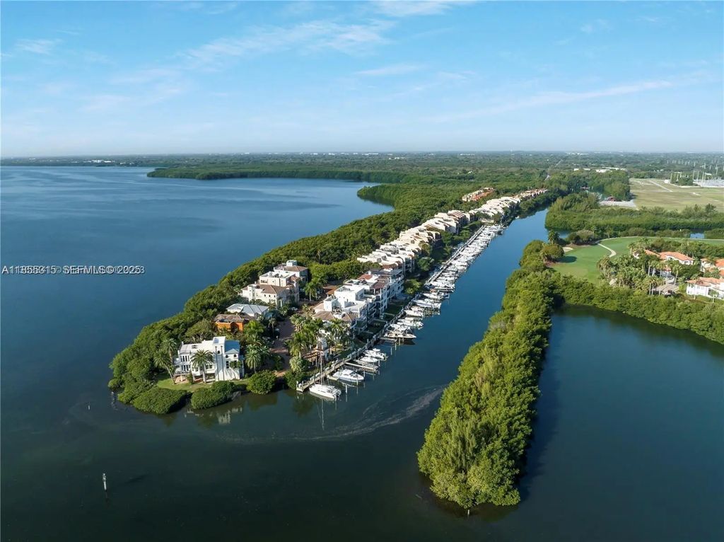 6200 Sw 152nd Street, Palmetto Bay