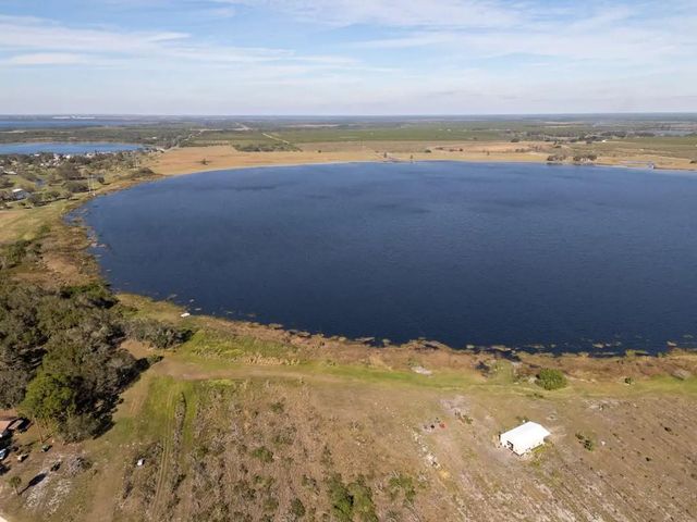 3073 Cr 627, Avon Park
