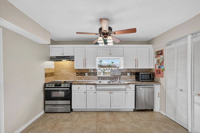 2 of 50 - 1136 W 7th Street, Riviera Beach, FL