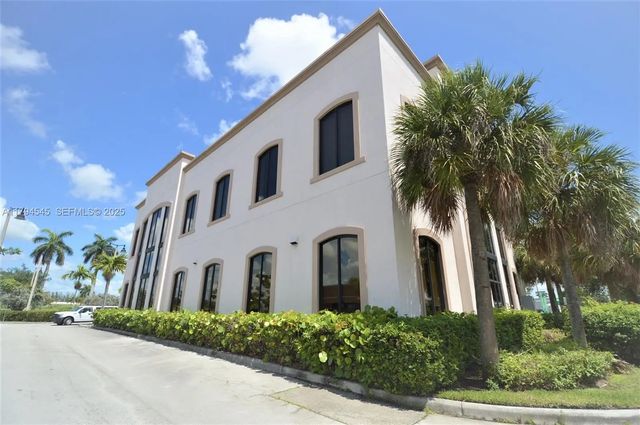 33004 S Dixie Highway, Florida City