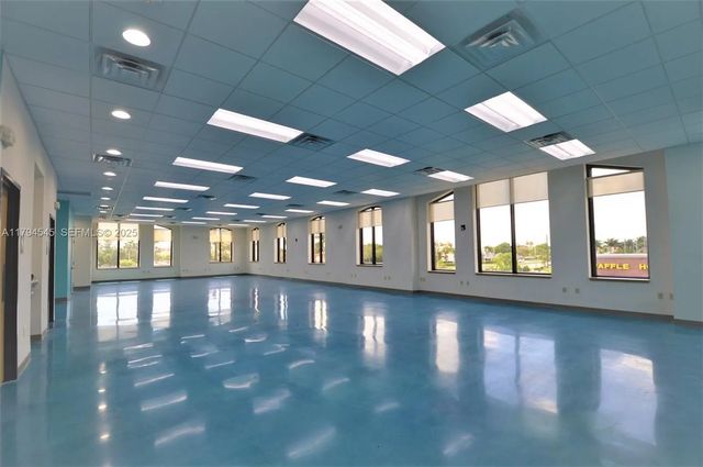 4 of 15 - 33004 S Dixie Highway, Florida City, FL