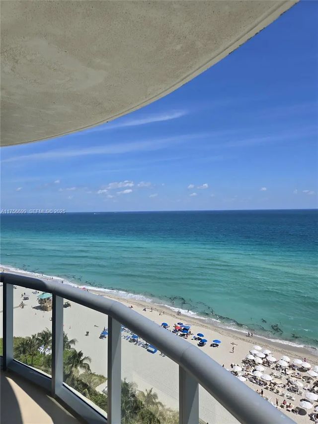 4 of 28 - 17315 Collins Avenue #1402, Sunny Isles Beach, FL