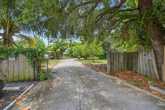 2 of 37 - 129 Fleming Avenue, Greenacres, FL