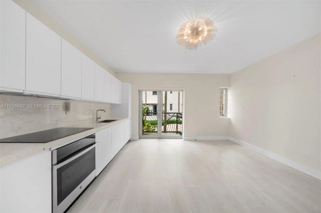 435 21st Street #103, Miami Beach