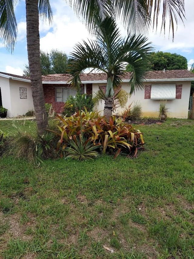 1011 Nw 45th Court, Fort Lauderdale