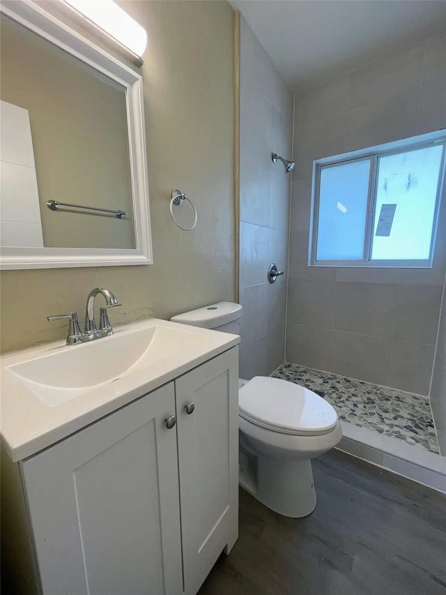5 of 24 - 712 Nw 17th Avenue, Fort Lauderdale, FL