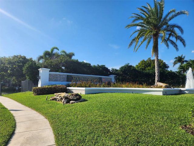2 of 25 - 7763 Southampton Terrace #314, Tamarac, FL