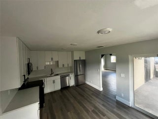 Photo of Listing #F10520094