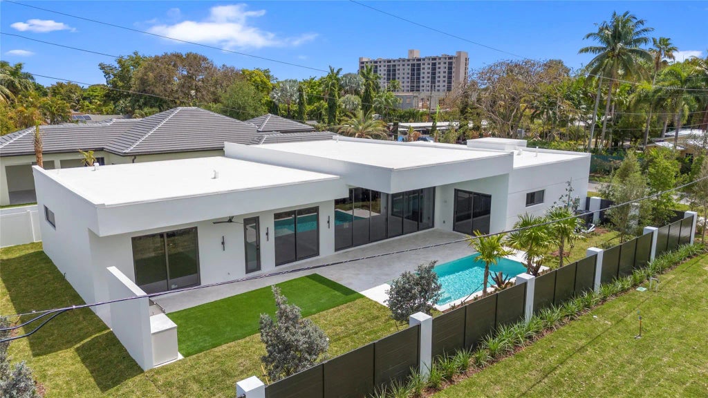 301 Ne 21st Street, Wilton Manors