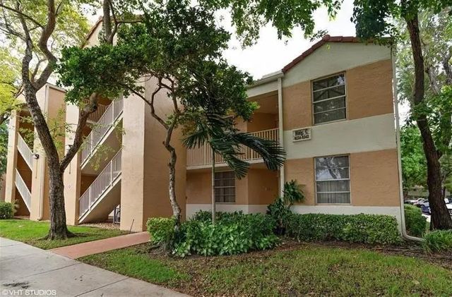 8242 Nw 24th Street #8242, Coral Springs