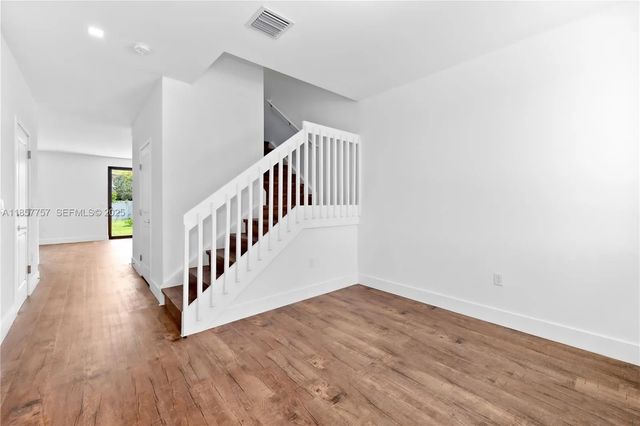 4 of 52 - 880 Sw 1st Street, Florida City, FL