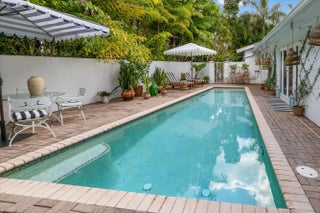 Photo of Listing #R11115196