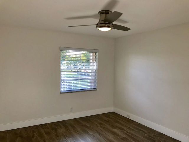 3 of 19 - 300 Sw 134th Way #210e, Pembroke Pines, FL