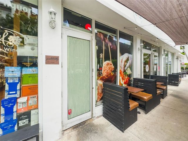 4 of 18 - 1410 20th Street #1418, Miami Beach, FL