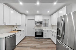 Photo of Listing #F10520338