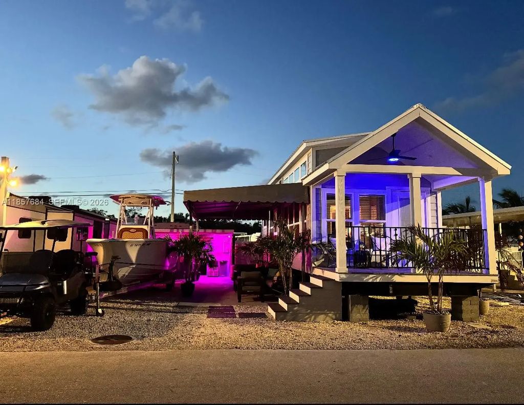325 Calusa Street #302, Key Largo