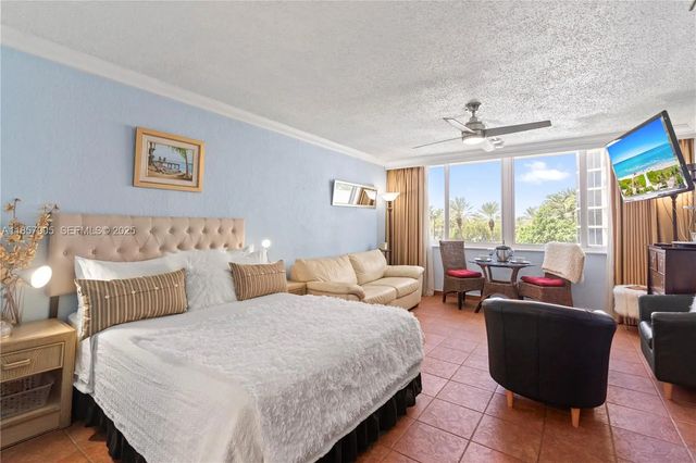 3 of 38 - 19201 Collins Avenue #129, Sunny Isles Beach, FL