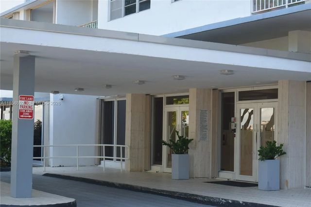 1865 79th St Causeway #4c, North Bay Village