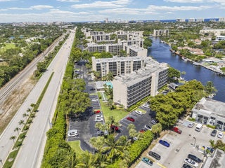 Photo of Listing #R11115794