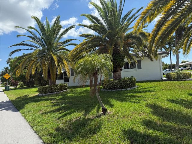 2 of 19 - 4605 Nw 49th Street, Tamarac, FL