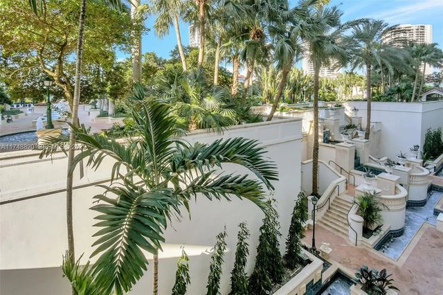 5 of 43 - 2000 Island Boulevard #410, Aventura, FL