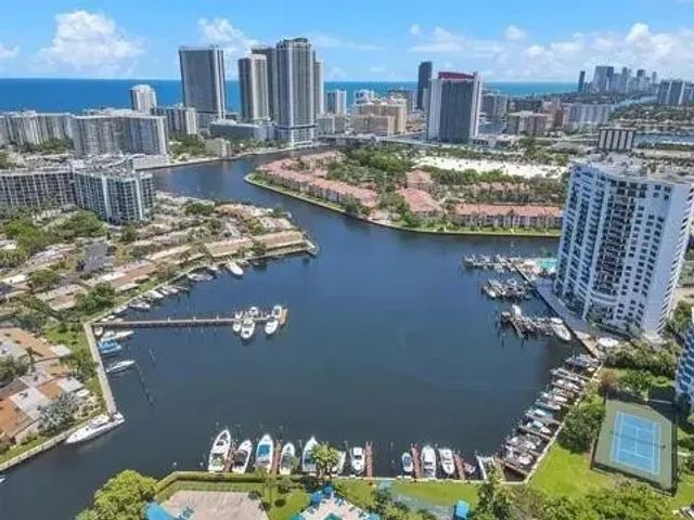 5 of 47 - 2500 Parkview Drive #814, Hallandale Beach, FL
