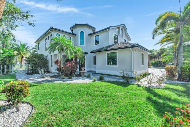 Photo of Listing #F10518223