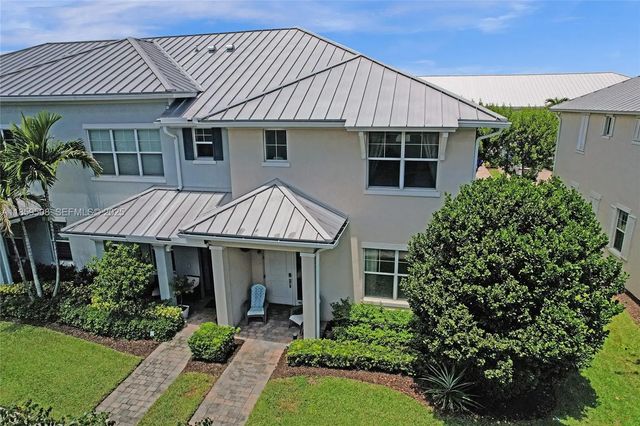 4046 Long Leaf Lane, Hollywood
