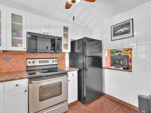 2 of 76 - 8020 N Sunrise Lakes Drive #110, Sunrise, FL