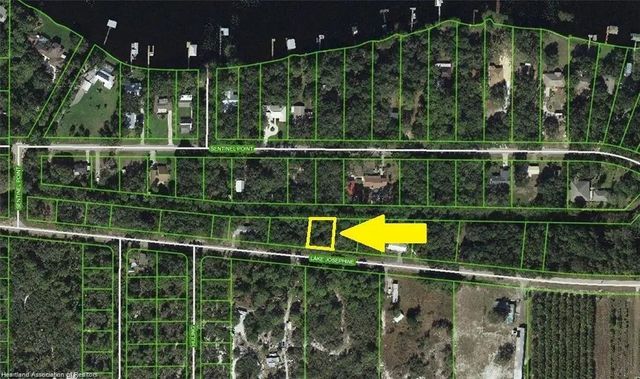 1790 Lake Josephine Drive, Sebring