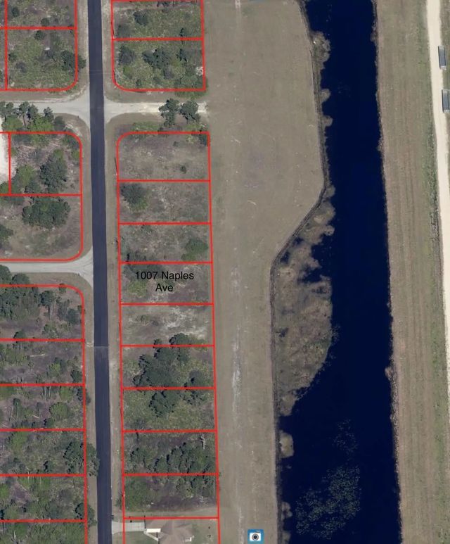 1007 Naples Avenue, Lehigh Acres