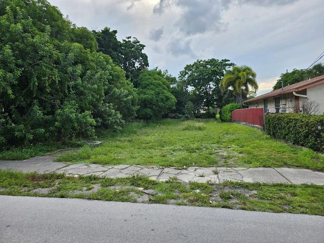 3 of 7 - 265 Nw 1st Avenue, Deerfield Beach, FL