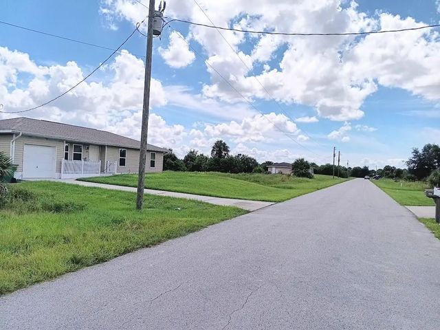 4 of 4 - 100 Flanders Street, Port Charlotte, FL