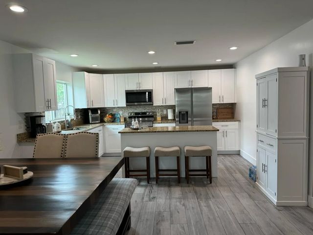 3 of 21 - 2310 Nw 2nd Street, Pompano Beach, FL