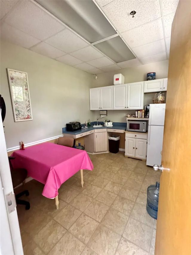 5 of 12 - 2401 Frist Boulevard #1-2, Fort Pierce, FL