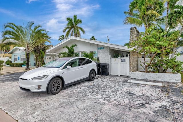 4 of 48 - 4548 N Ocean, Lauderdale-By-The-Sea, FL