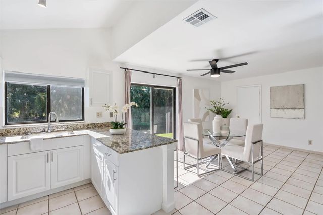 5 of 31 - 722 Nw 132nd Terrace #722, Plantation, FL