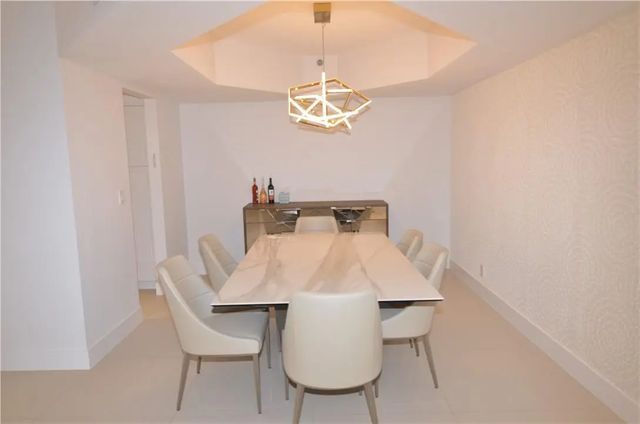 3 of 39 - 19355 Turnberry Way #7-l, Aventura, FL