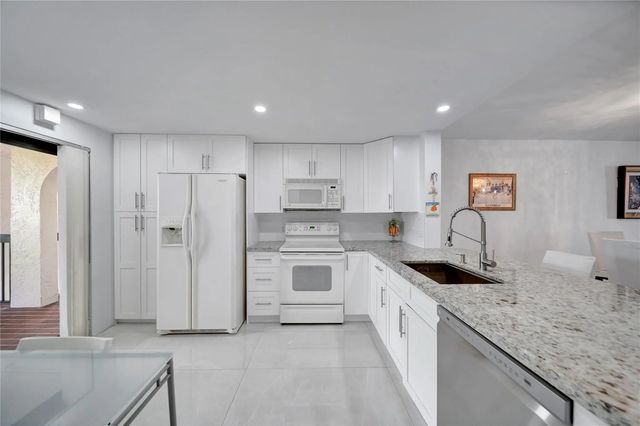 4 of 67 - 3521 Environ Boulevard #b410, Lauderhill, FL