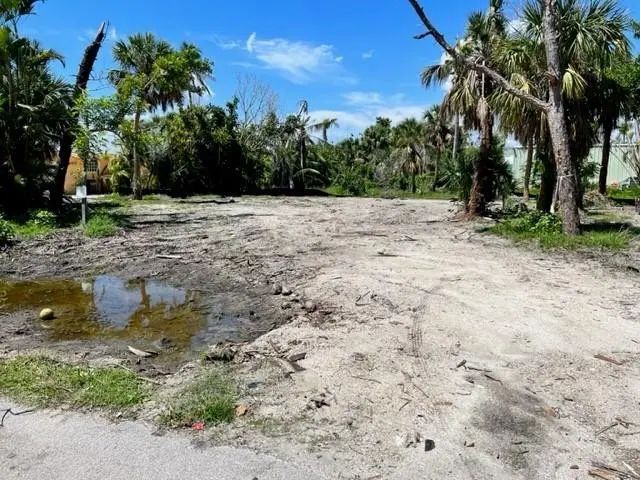 2 of 7 - 1722 Windward Way, Sanibel, FL