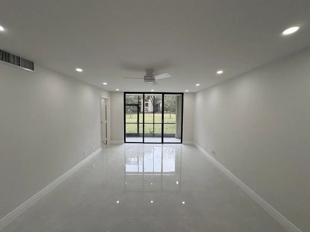 2 of 6 - 7650 W Mcnab #118, Tamarac, FL