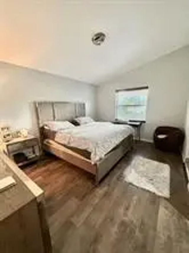 3 of 6 - 4972 Sw 35th Terrace, Fort Lauderdale, FL