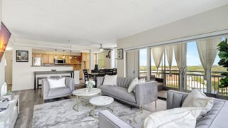 Photo of Listing #F10489511