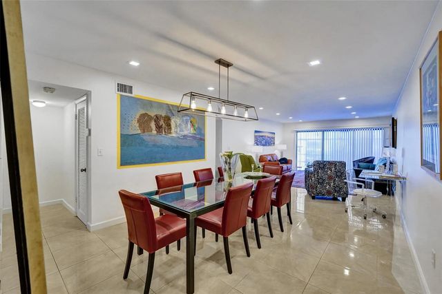 5 of 45 - 4060 N Hills Drive #32, Hollywood, FL