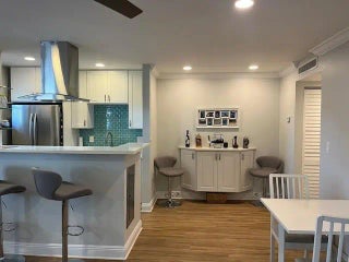 Photo of Listing #F10492437