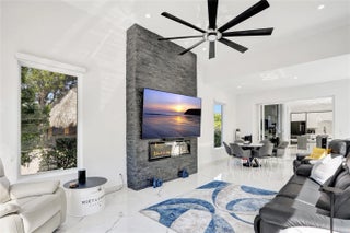 Photo of Listing #F10493215