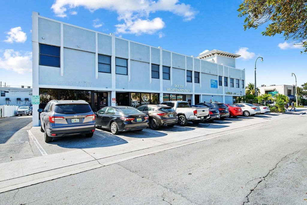 218 Commercial Boulevard #see Remarks, Lauderdale-By-The-Sea