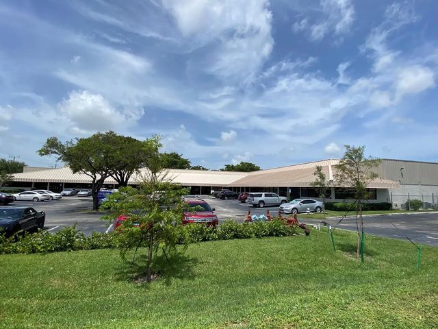 290 Sw 12th Avenue, Pompano Beach