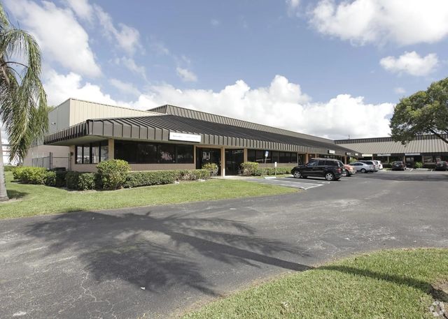 2 of 11 - 290 Sw 12th Avenue, Pompano Beach, FL